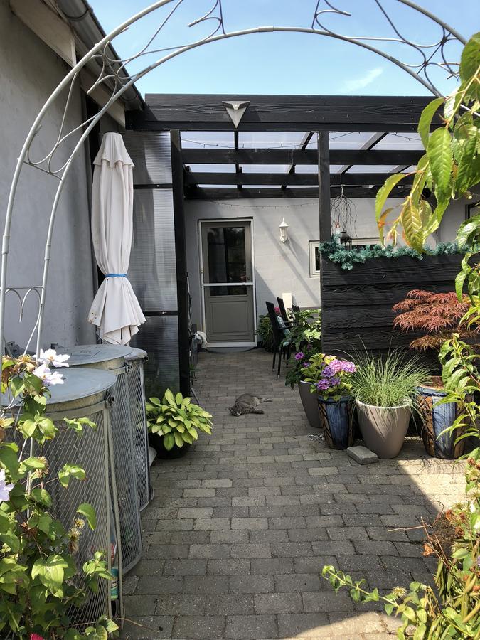 Svalegaarden Guesthouse Særslev Extérieur photo